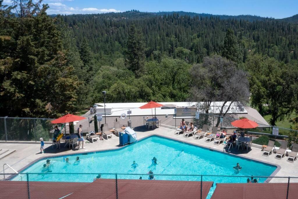 New Luxury Lake House In Pine Mountain Lake Close To Yosemite! Perfect For All Seasons! Great For Retreats, Getaways, Celebrations, And More! 格罗夫兰 外观 照片