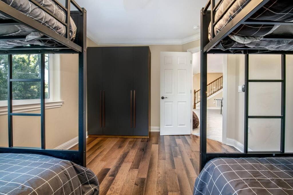 New Luxury Lake House In Pine Mountain Lake Close To Yosemite! Perfect For All Seasons! Great For Retreats, Getaways, Celebrations, And More! 格罗夫兰 外观 照片