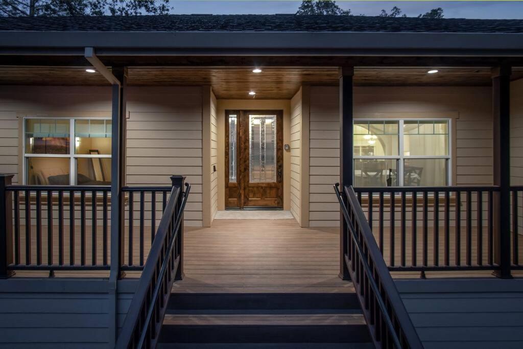 New Luxury Lake House In Pine Mountain Lake Close To Yosemite! Perfect For All Seasons! Great For Retreats, Getaways, Celebrations, And More! 格罗夫兰 外观 照片