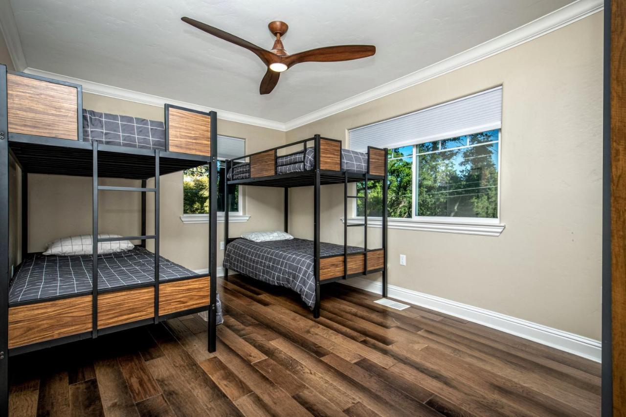 New Luxury Lake House In Pine Mountain Lake Close To Yosemite! Perfect For All Seasons! Great For Retreats, Getaways, Celebrations, And More! 格罗夫兰 外观 照片